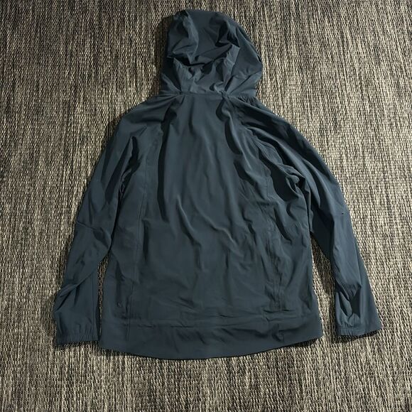 Lululemon Step To It Jacket - Picture 3 of 10
